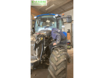 Traktor New Holland t5.105 dual command: obrázok 3