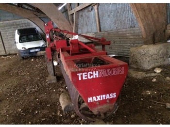 Techmagri MAXITASS - Poľnohospodársky valec