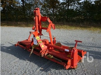 RAU RT300 - Poľnohospodárske stroje