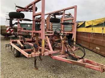 Stroj na obrábanie pôdy Horsch FG 7.5