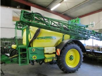 Ťahaný postrekovač John Deere 740I
