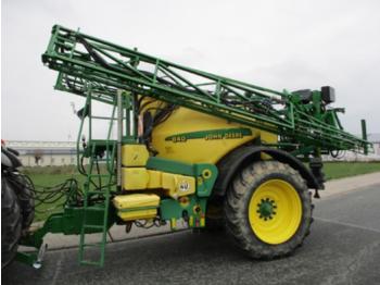 Ťahaný postrekovač John Deere 840 Isobus