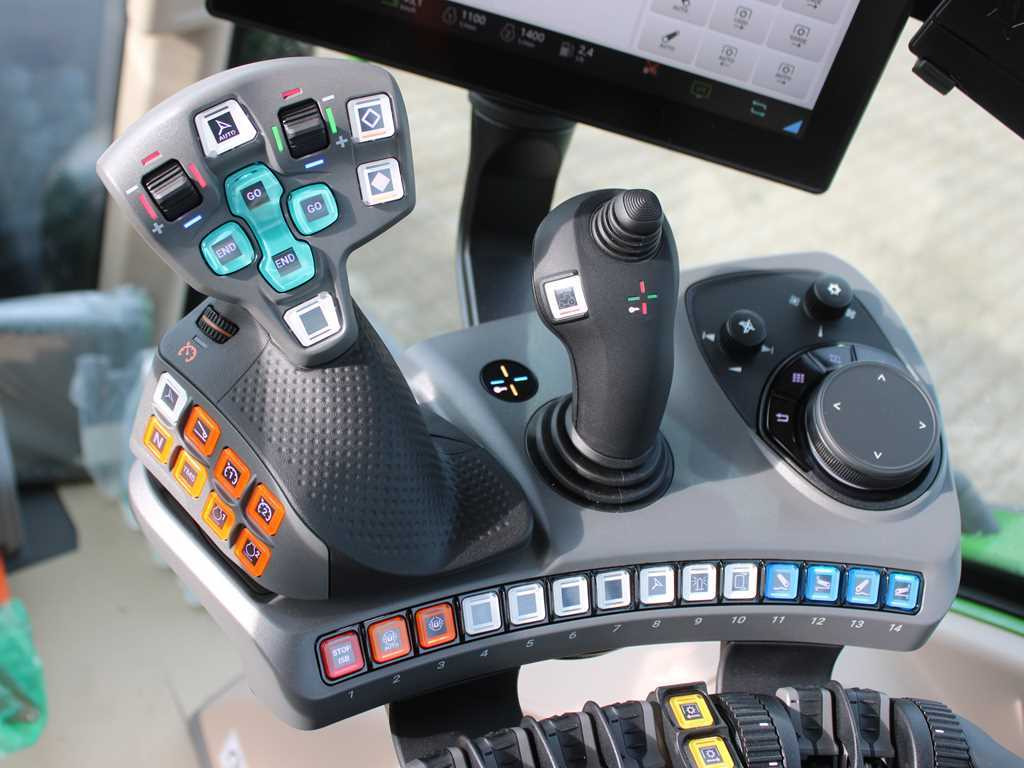 Traktor Fendt 724 G7, NAVIGATION