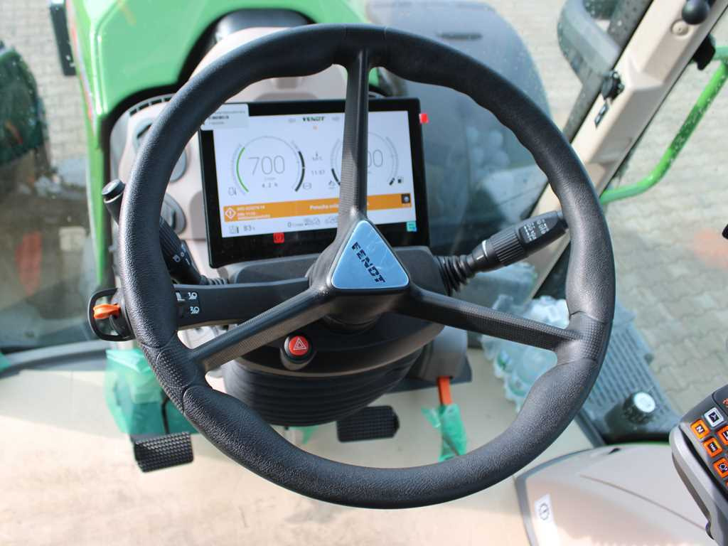 Traktor Fendt 724 G7, NAVIGATION