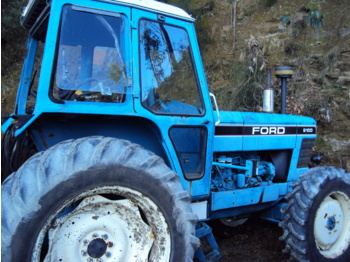 Ford 100 DT - Traktor