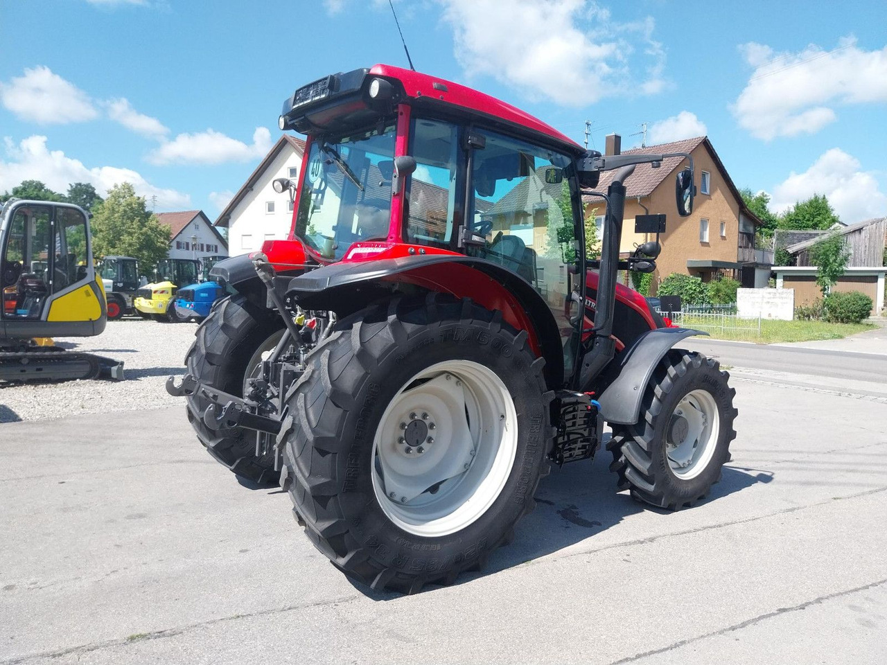 Traktor Valtra A 85