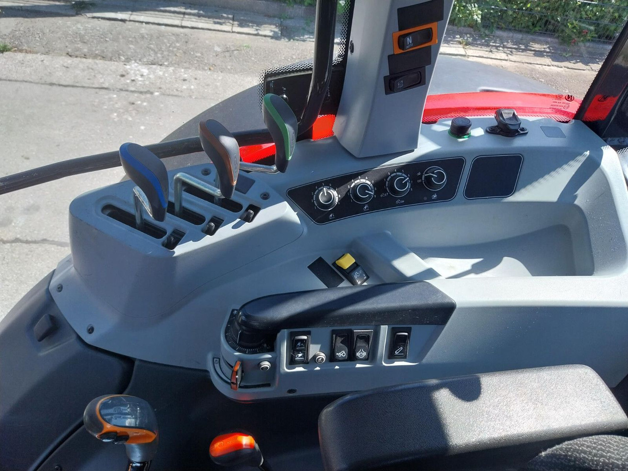 Traktor Valtra A 85