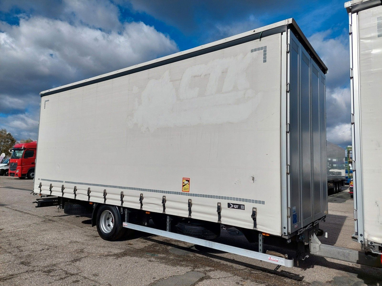 Plachtový príves Gniotpol G-4080 Durchladbarer