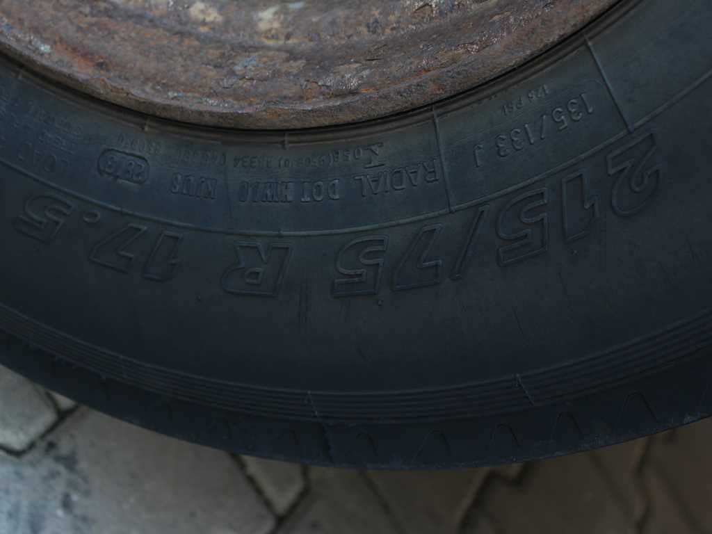 Plachtový príves H&W