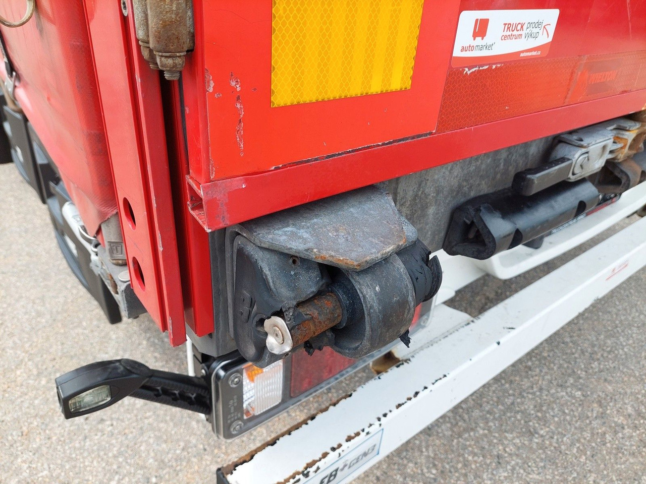 Plachtový príves Wielton PC2K tandem Durchbar