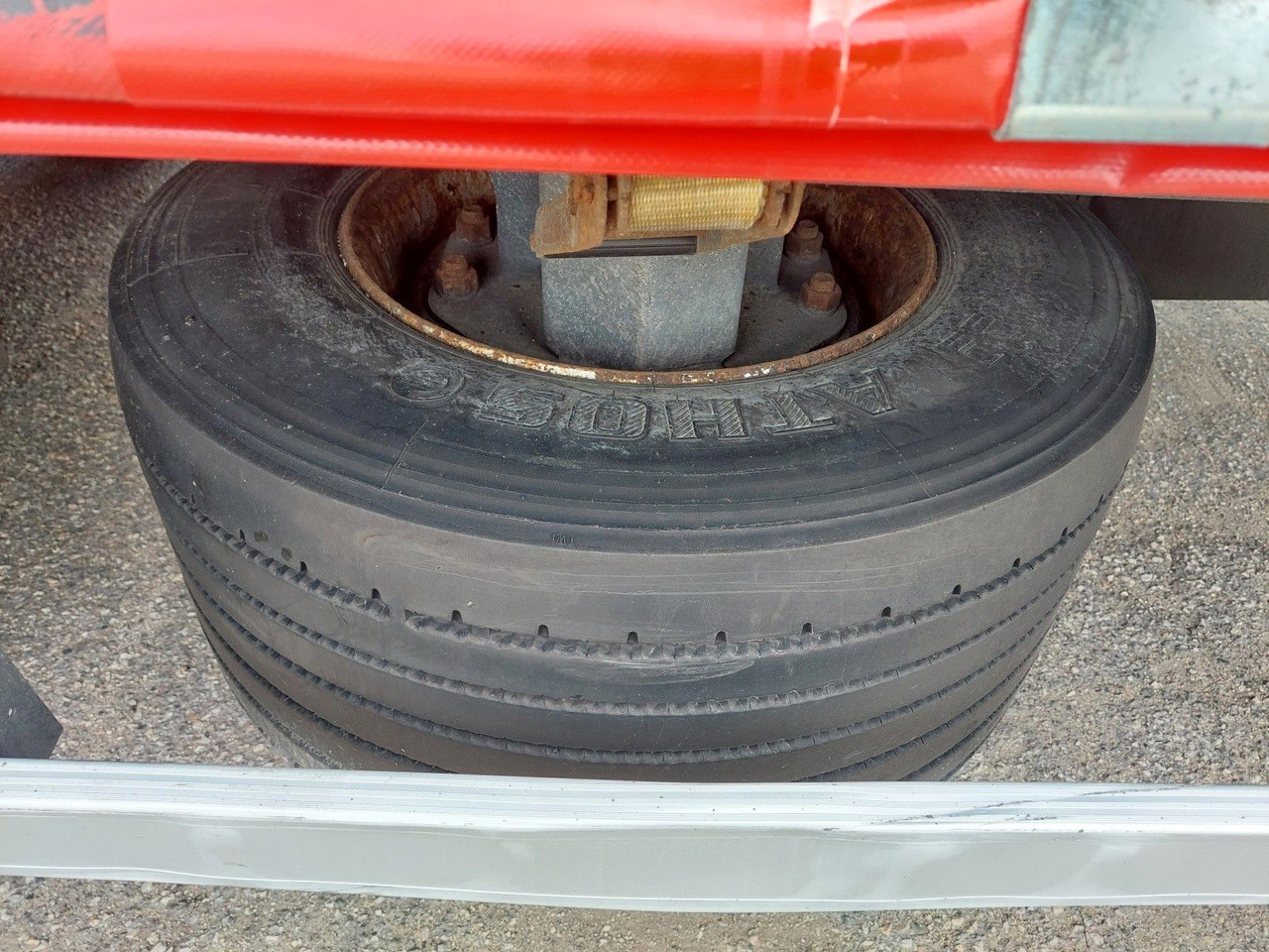 Plachtový príves Wielton PC2K tandem Durchbar