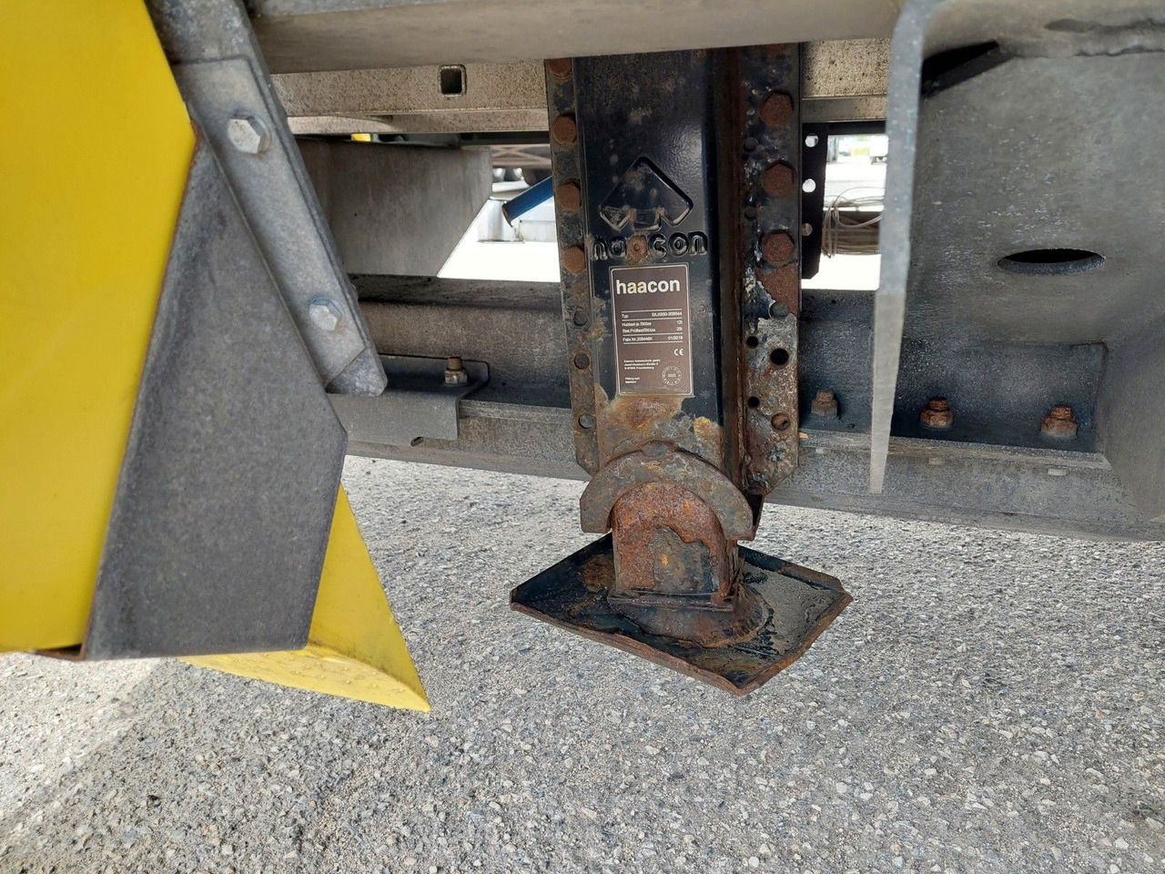 Plachtový príves Wielton PC2K tandem Durchbar