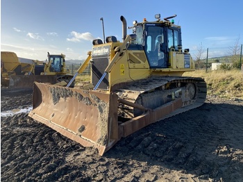 Buldozér Komatsu D65PX-17