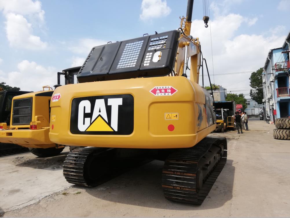 Pásové rýpadlo CATERPILLAR 325 excavator cheap used CAT excavator 325D with hammer: obrázok 3