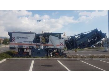 Cestná fréza WIRTGEN W 200i