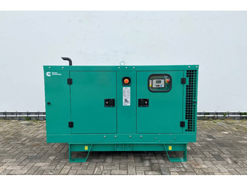 Cummins C28D5 - 28 kVA Generator - DPX-18502  - Elektrický generátor: obrázok 2