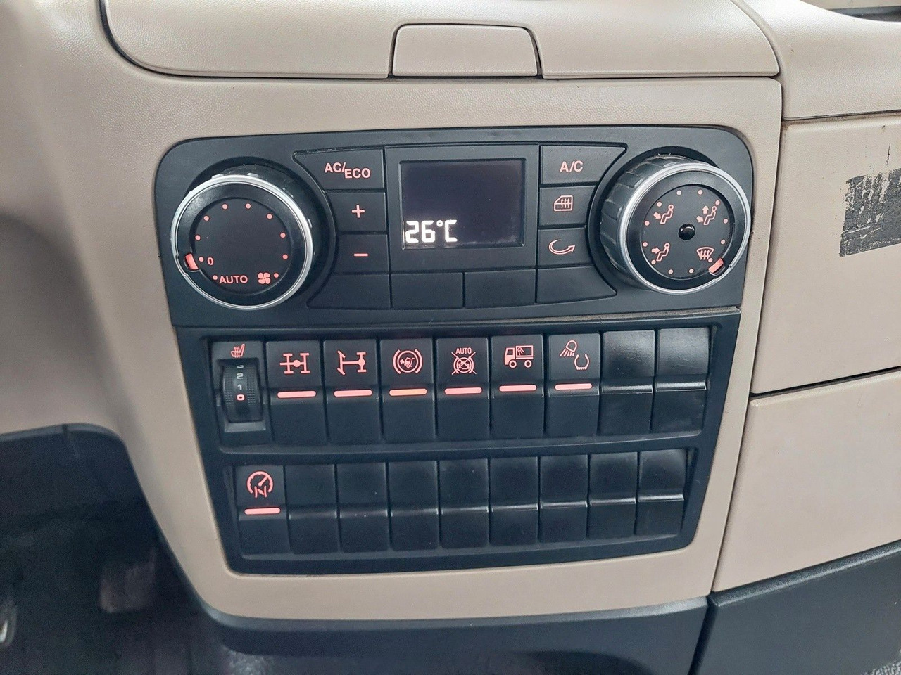 Domiešavač MAN TGS 32.420 BB Intermix 9m3 8x4