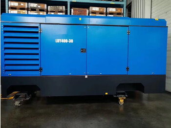 Nový Vzduchový kompresor Liutech 400-30  1412CFM 30Bar Portable Screw Diesel: obrázok 3