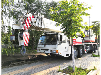 Mobilný žeriav ZOOMLION QY70V
