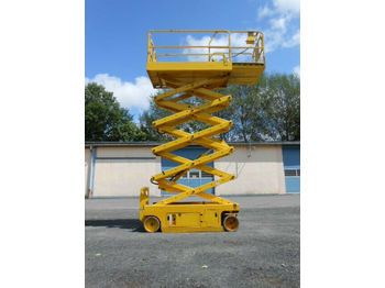 Samohybná plošiny Genie GS 3246, Scherenarbeitsbühne Genie 12 m