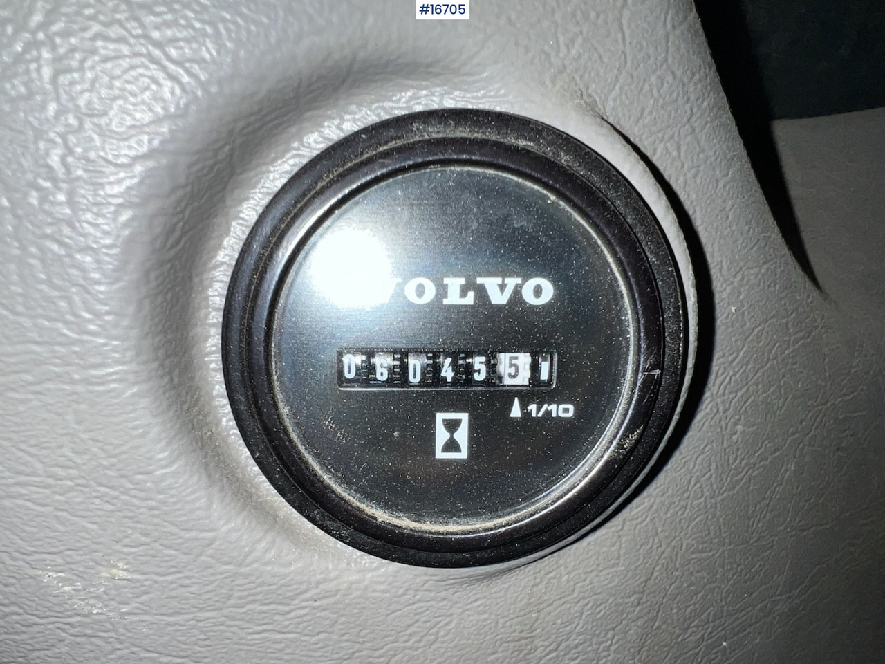 Rýpadlo Volvo EC160EL: obrázok 32