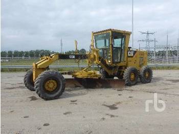 Zrovnávač CATERPILLAR 120K