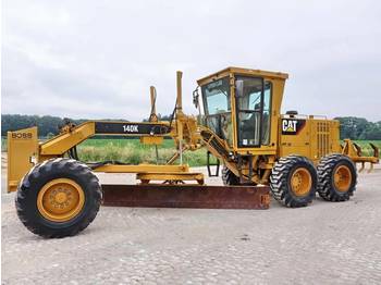 Zrovnávač CAT 140k On transport / good condition