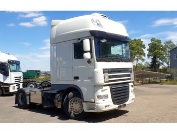 Ťahač DAF XF 105.460