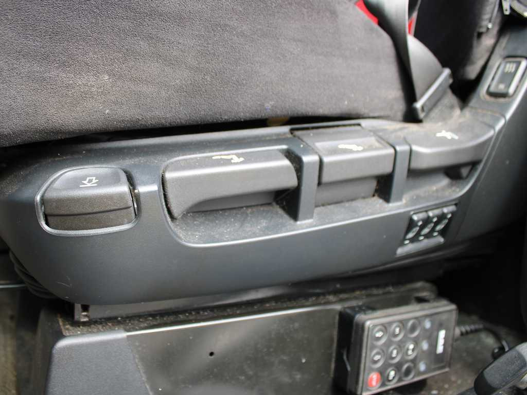 Ťahač DAF XF 460, EURO 6, LOWDECK