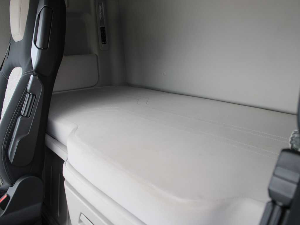 Ťahač Ford F-MAX 12S, EURO 6, NAVIGATION