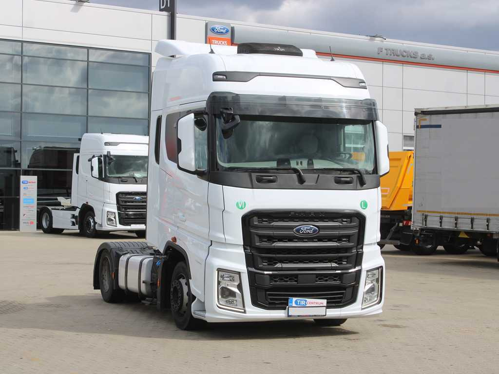 Ťahač Ford F-MAX LL 12TX, EURO 6, LOWDECK, NAVIGATION, INDEPENDENT AIR CONDITIONING