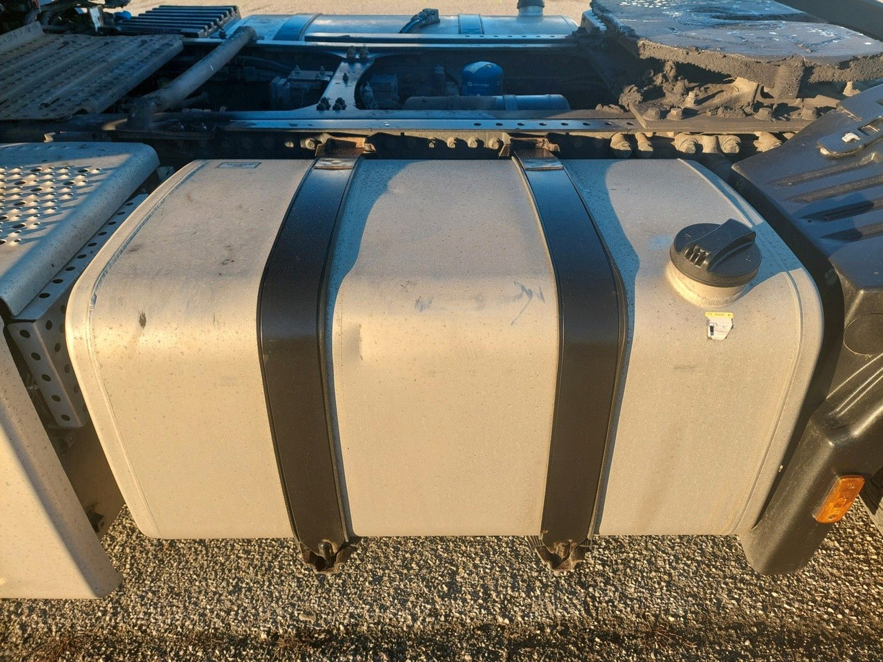 Ťahač Ford F-Max 1850 LL