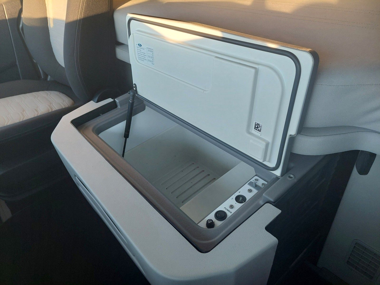 Ťahač Ford F-Max 1850 LL