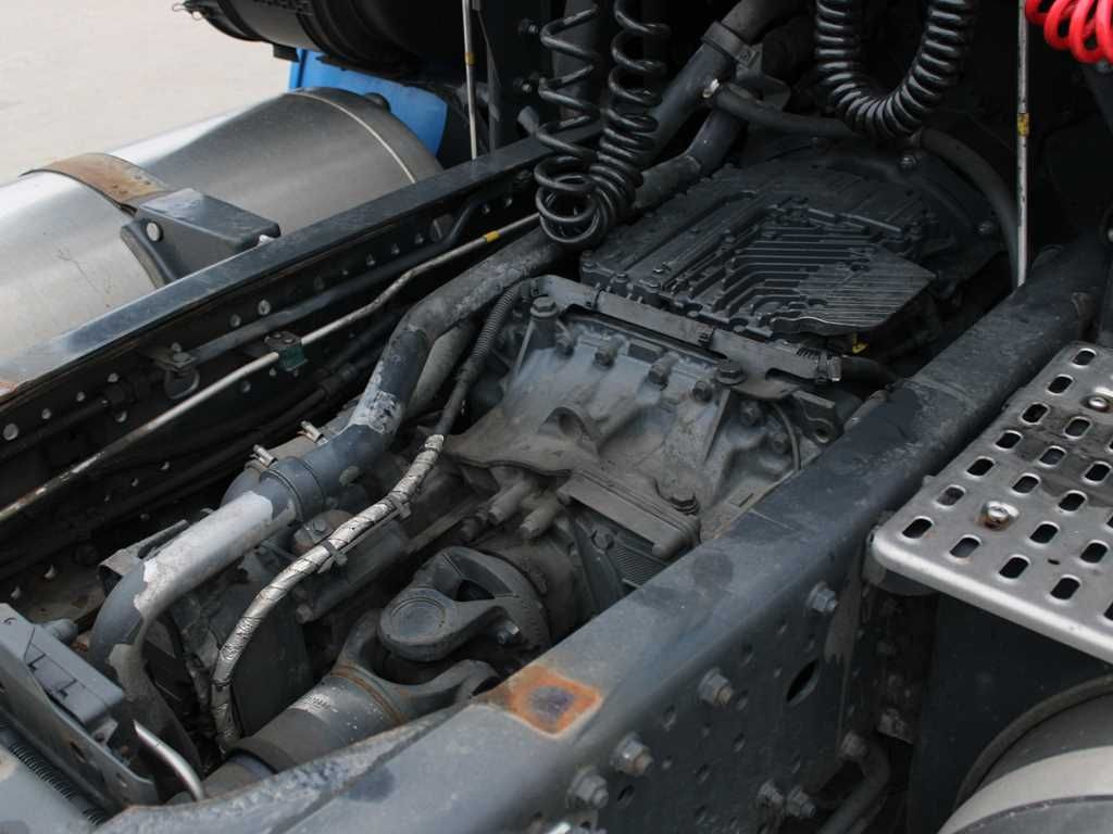 Ťahač Iveco STRALIS 460, EURO 6, LNG, LOWDECK, RETARDER