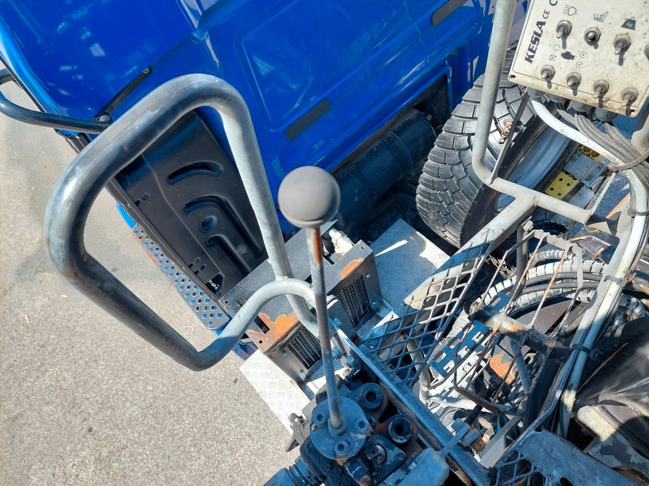 Ťahač MAN TG3 33.510 6X6 BL KRAN LANGHOLZ Kesla 2117ZT94