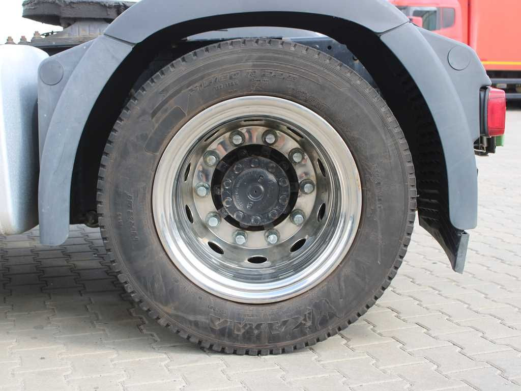 Ťahač MAN TGX 18.460, LOWDECK, EURO 6, SEC.AIR CONDITIONIN
