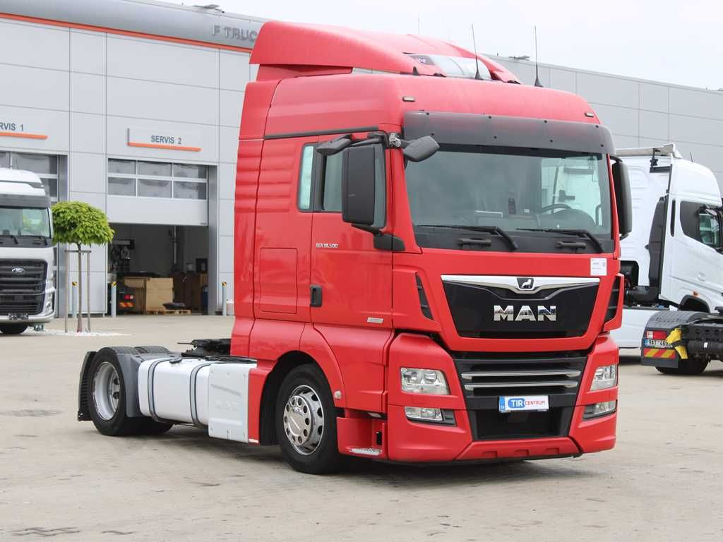 Ťahač MAN TGX 18.500, LOWDECK,SEC.AIR CONDITION, EURO 6