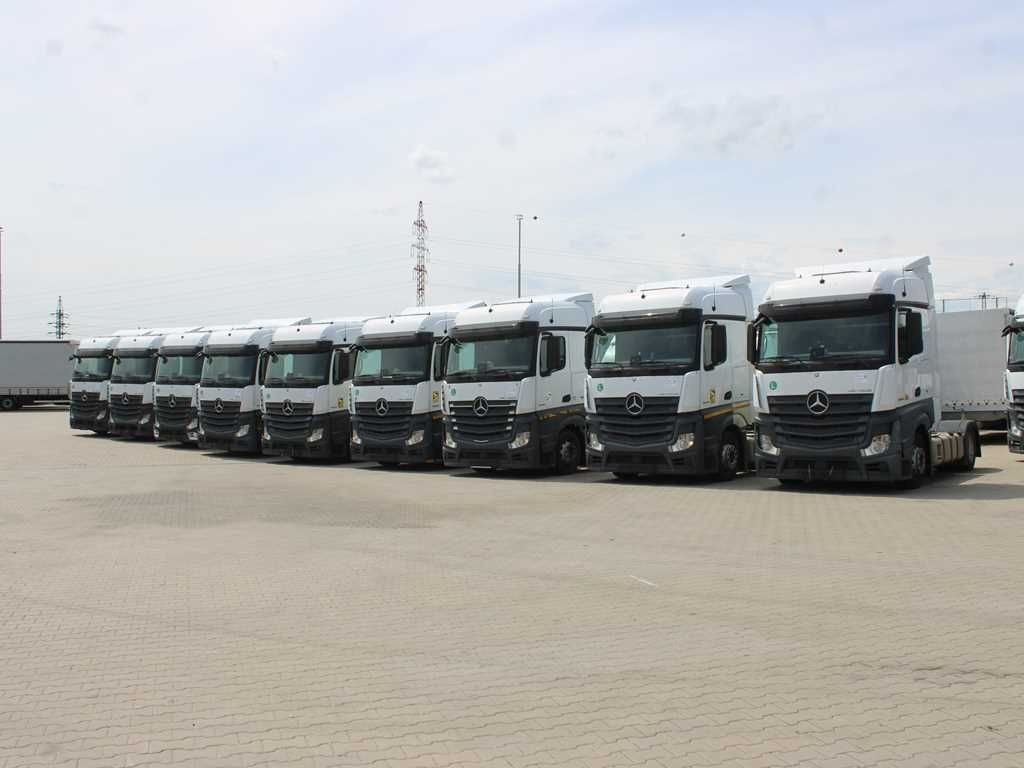 Ťahač Mercedes-Benz 9 PCS MB ACTROS 1845, LSNRL, "TENDER"