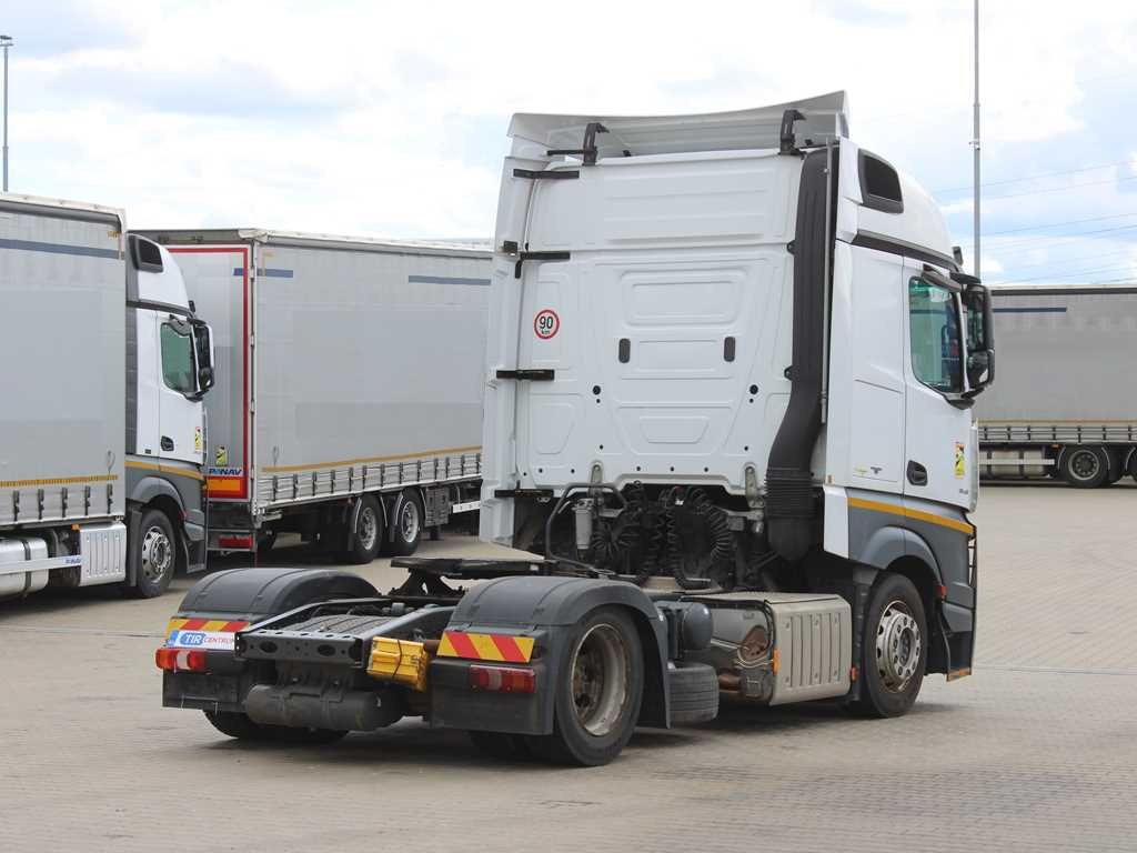 Ťahač Mercedes-Benz 9 PCS MB ACTROS 1845, LSNRL, "TENDER"