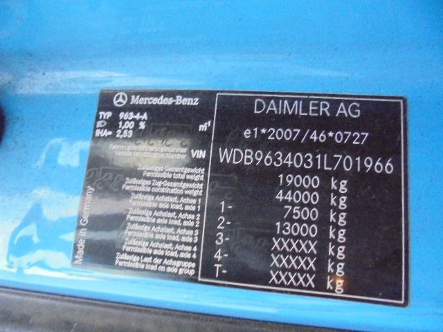 Ťahač Mercedes-Benz Actros 1842 LS EUR6: obrázok 19