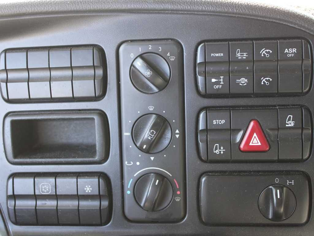 Ťahač Mercedes-Benz Actros 1844, EURO 5EEV