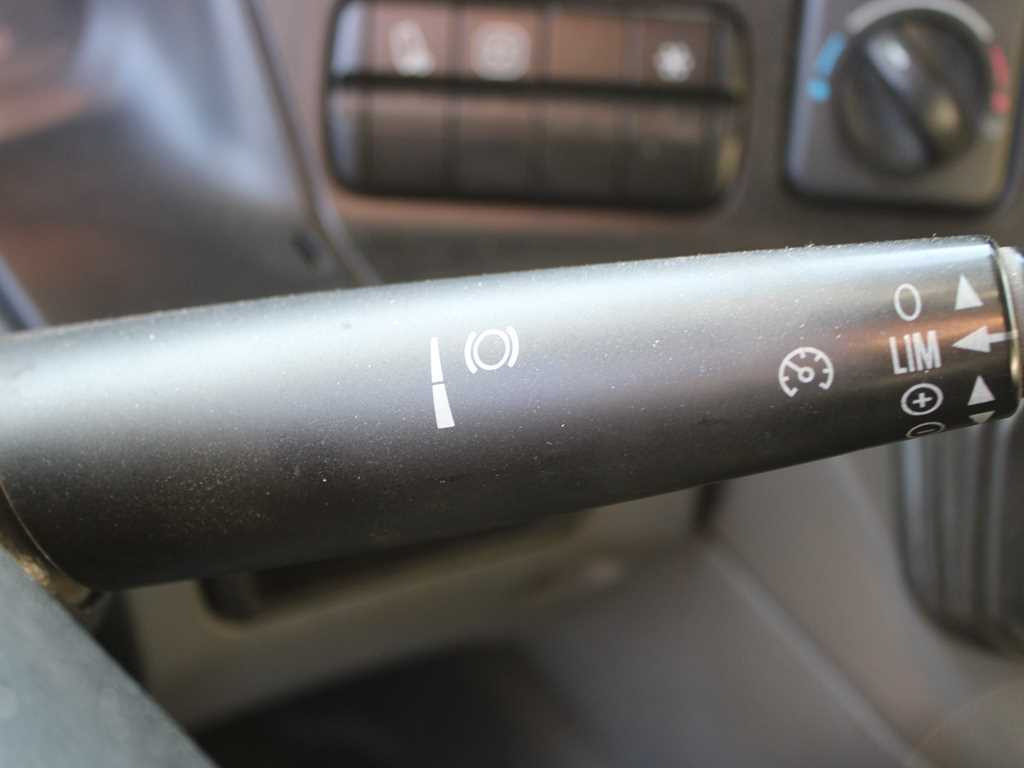 Ťahač Mercedes-Benz Actros 1844, LOWDECK, EURO 5, MP3