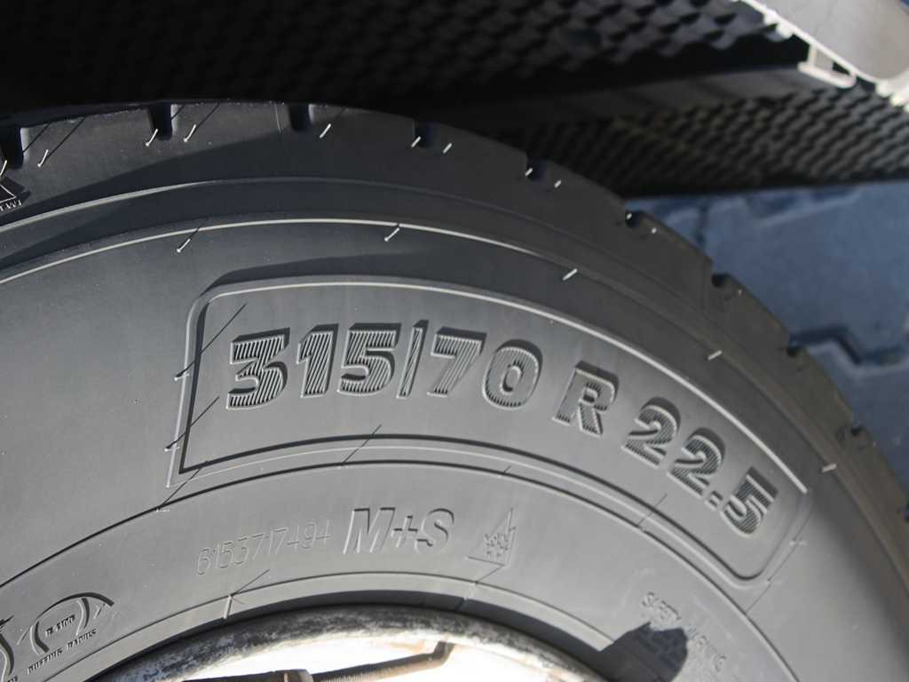 Ťahač Mercedes-Benz Actros 1844 MP3, EURO 5EEV