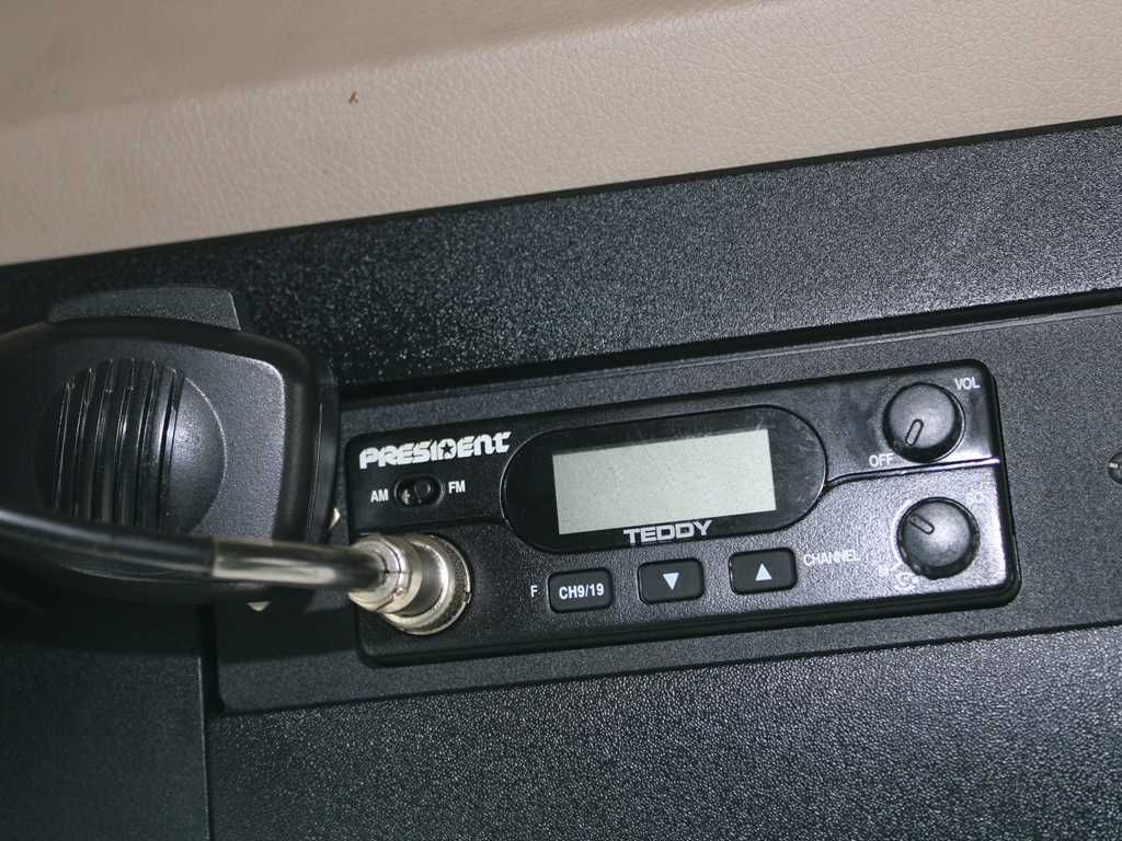 Ťahač Mercedes-Benz Actros 1845, EURO 6, LOWDECK, PNEU 80%