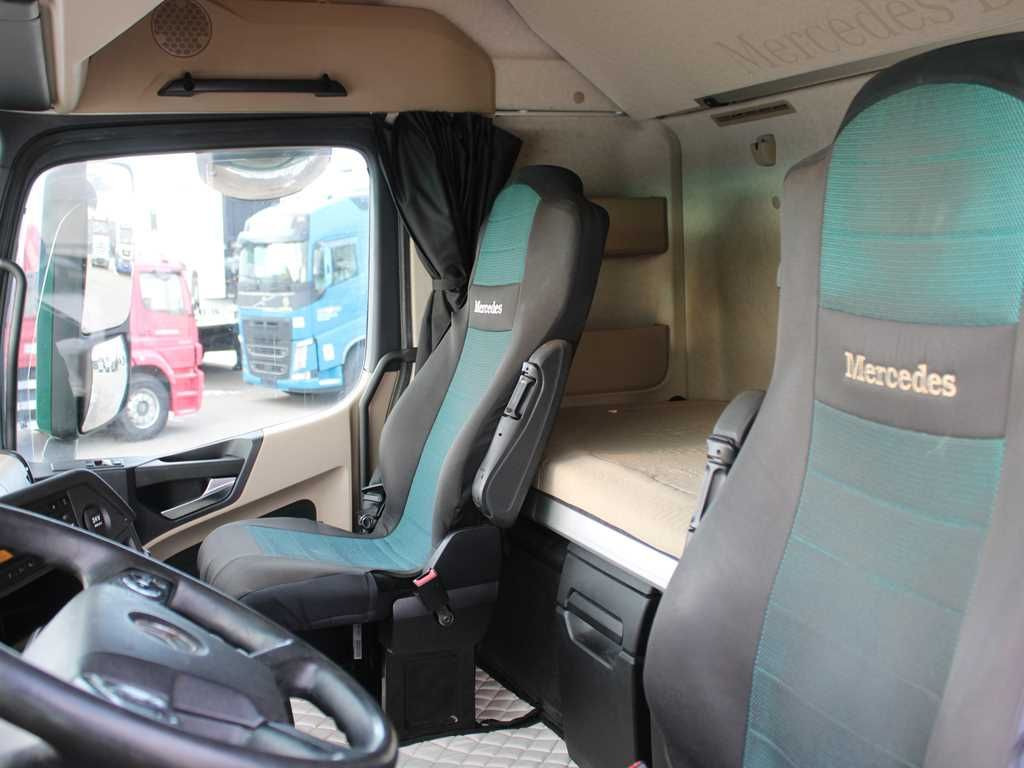 Ťahač Mercedes-Benz Actros 1845, EURO 6, LOWDECK, PNEU 80%