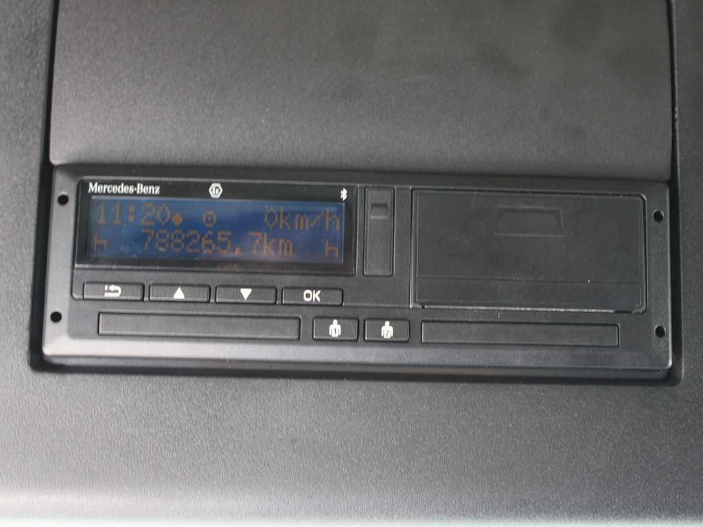 Ťahač Mercedes-Benz Actros 1845, LOWDECK, EURO 6