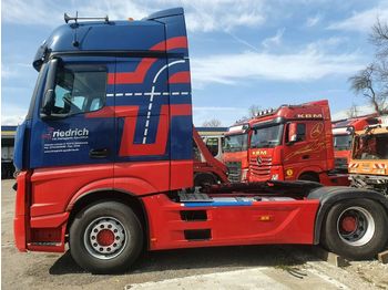 Ťahač Mercedes-Benz Actros 1845 LS Standaden BIGSPACE MOTORSCHADEN!