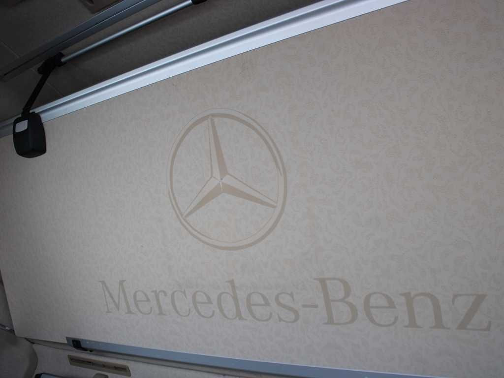 Ťahač Mercedes-Benz Actros 1848, EURO 6, GIGA SPACE, NAVI, LOWDECK