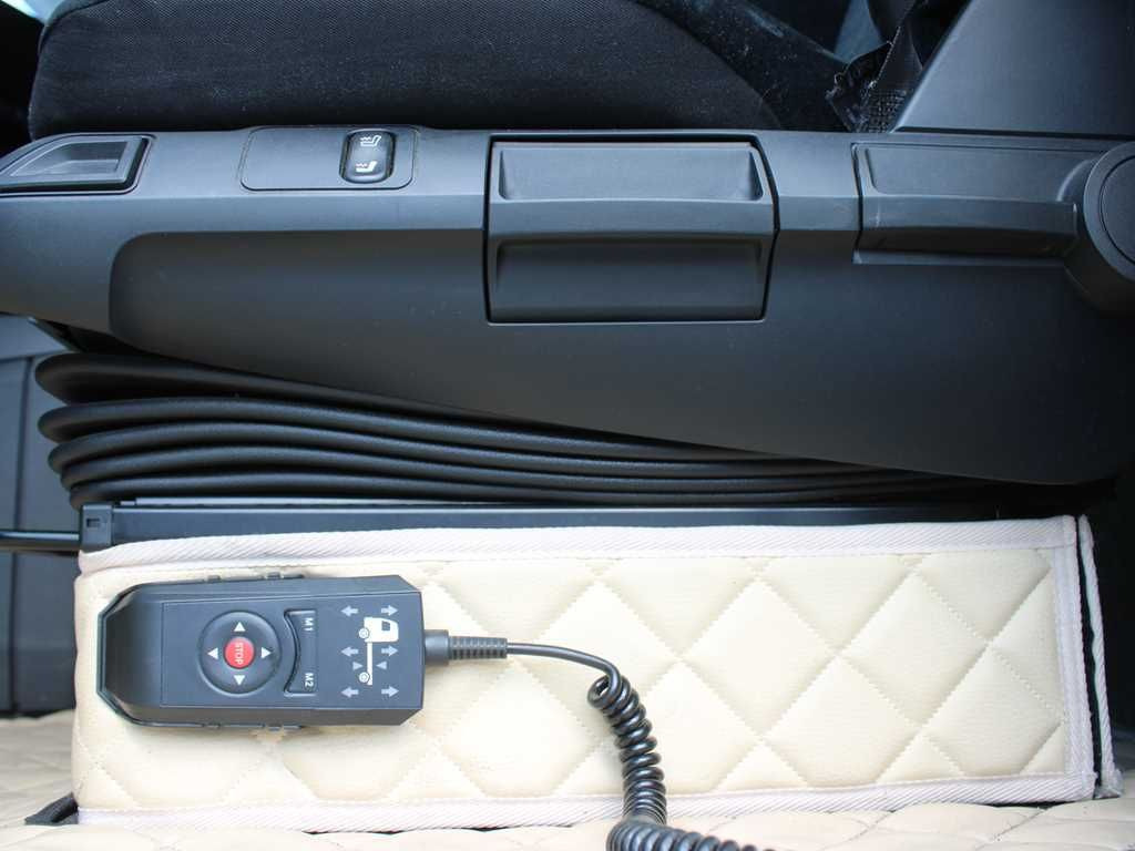 Ťahač Mercedes-Benz Actros 1848, EURO 6, GIGA SPACE, NAVI, LOWDECK