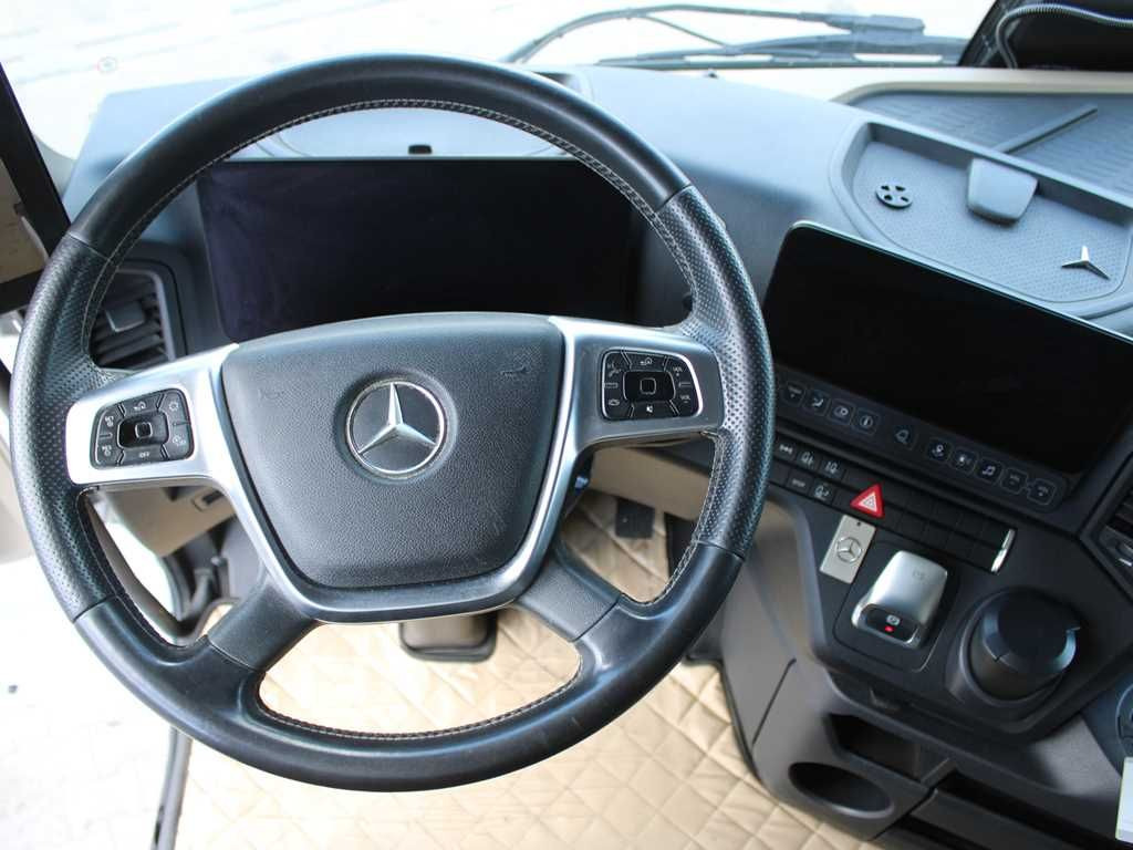 Ťahač Mercedes-Benz Actros 1848, EURO 6, GIGA SPACE, NAVI, LOWDECK